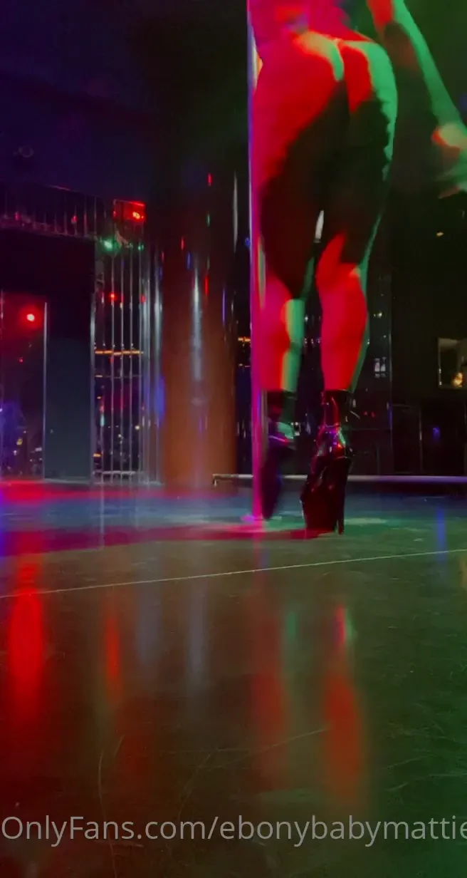 I m bored ash at work part 1 