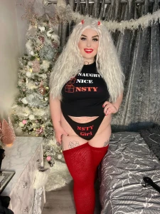 You naughty nice or nsty i m a lot of all 3 part 4