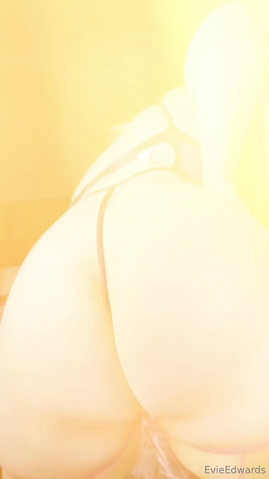 Happy humpday y all tomorrows the big day y all been to check out my 