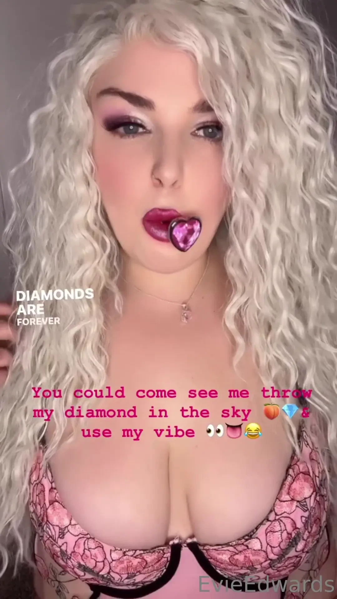 It s sunday funday all dayyyy curvybarbiebaby so let s have fun 