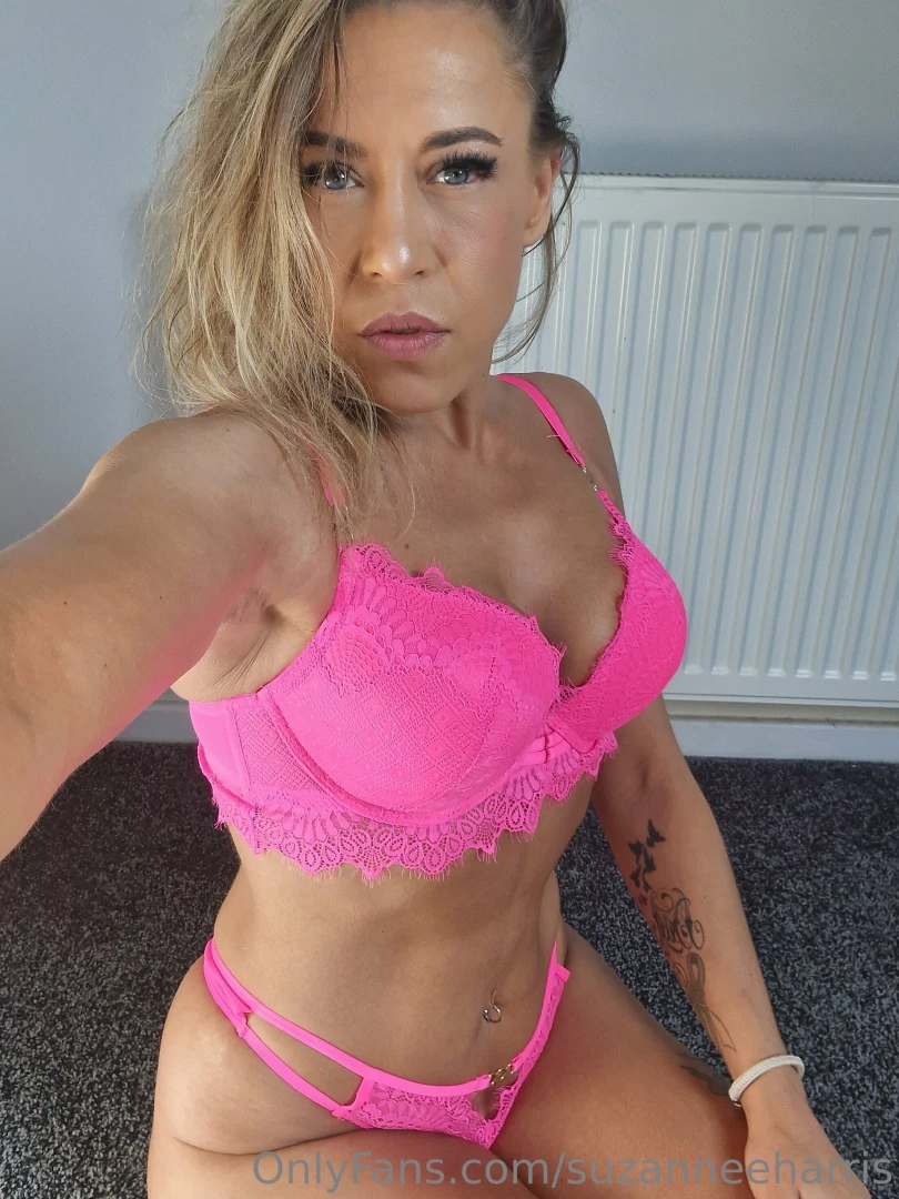 suzanneeharris - Pretty in pink to make you wink check your inbox for a little suprise part 4 