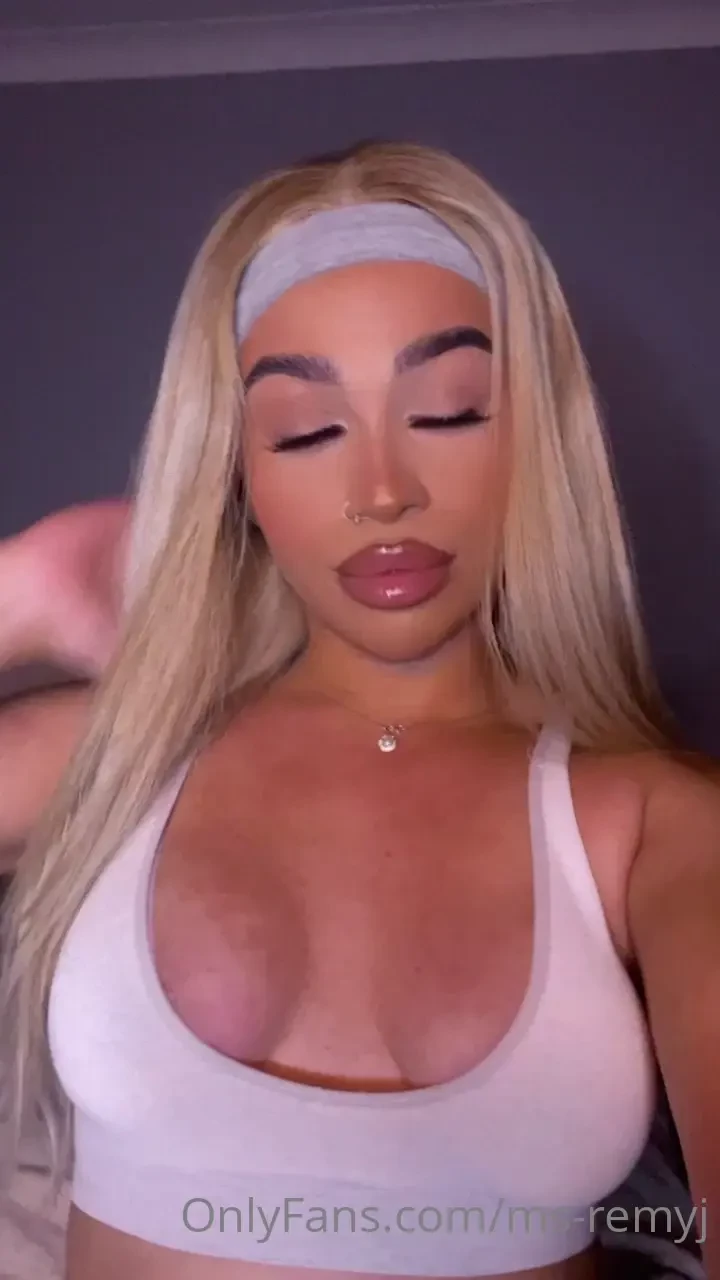 Me just casually waiting for your messages 