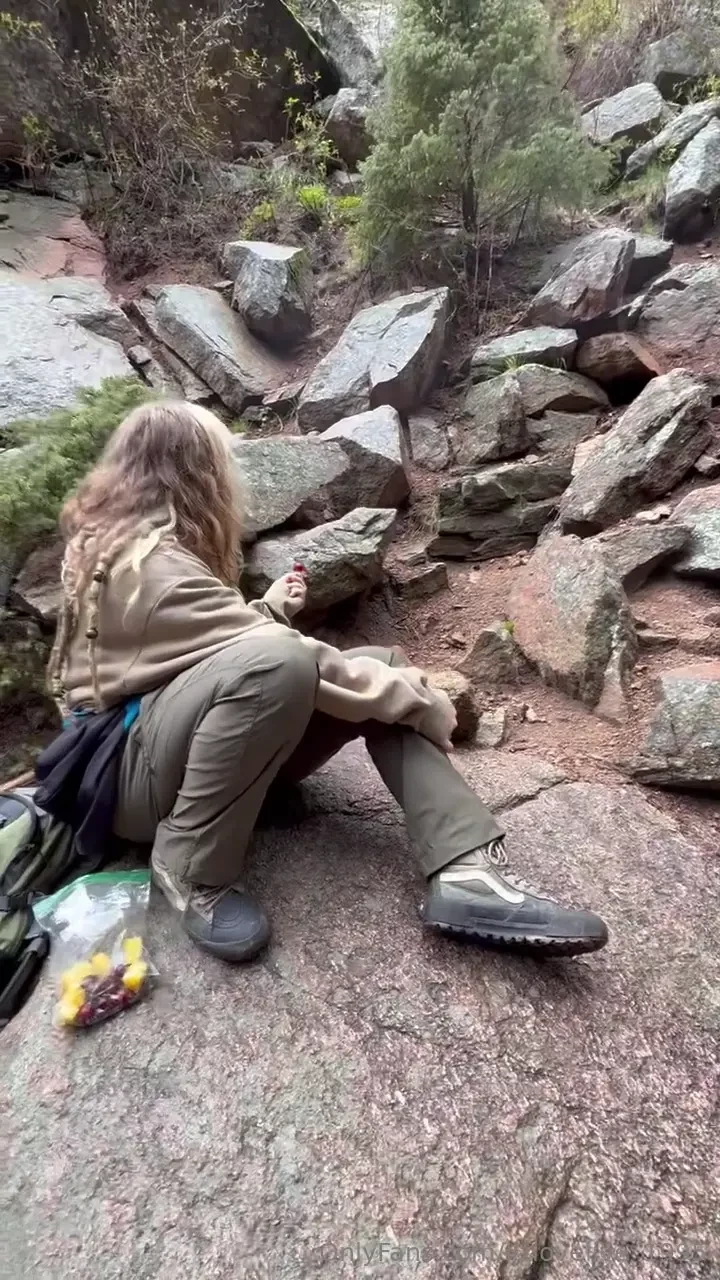 Big life update guys check your messages i hope you can continue to 