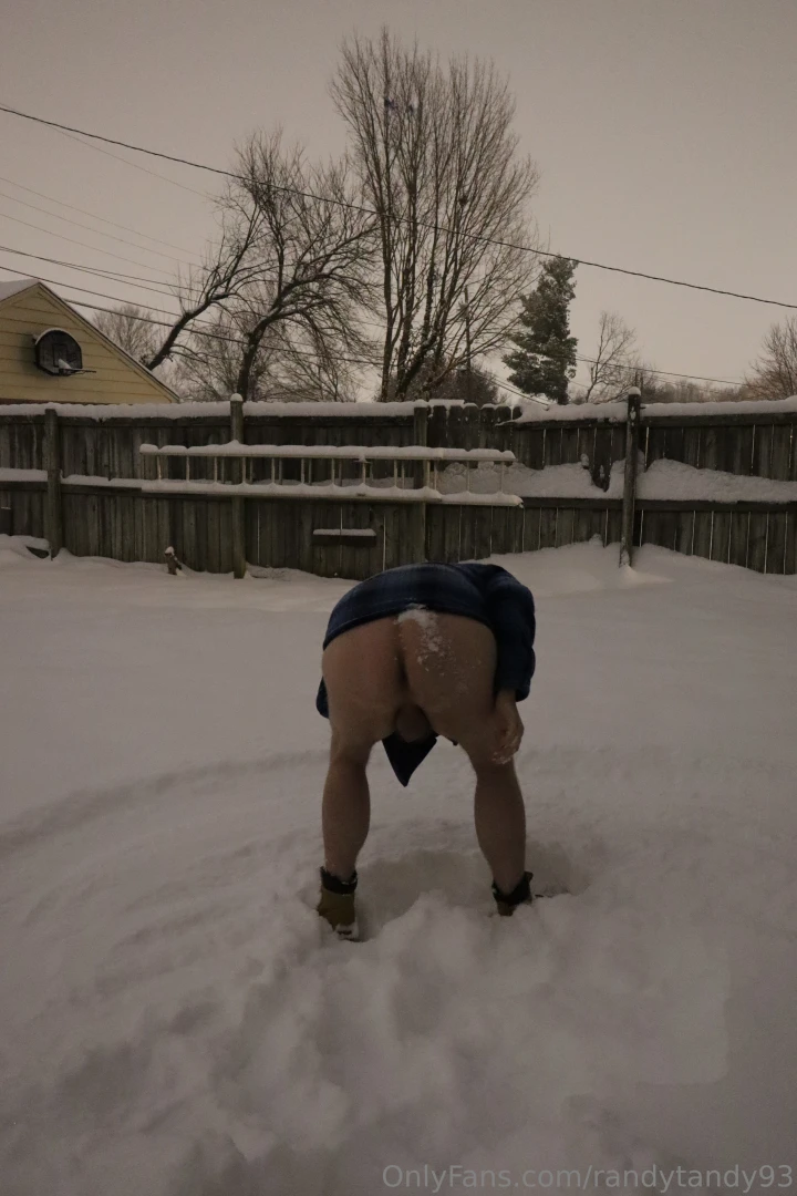 I decided to go try taking some different pics out in the backyard part 25 