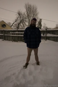 I decided to go try taking some different pics out in the backyard part 15