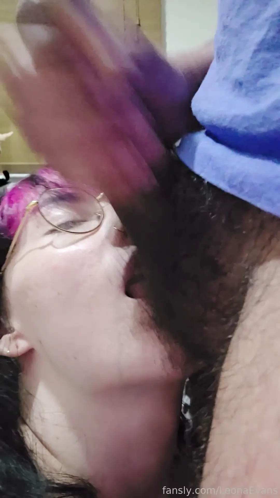 Worshiping balls is my religion - full video available trans mtf 