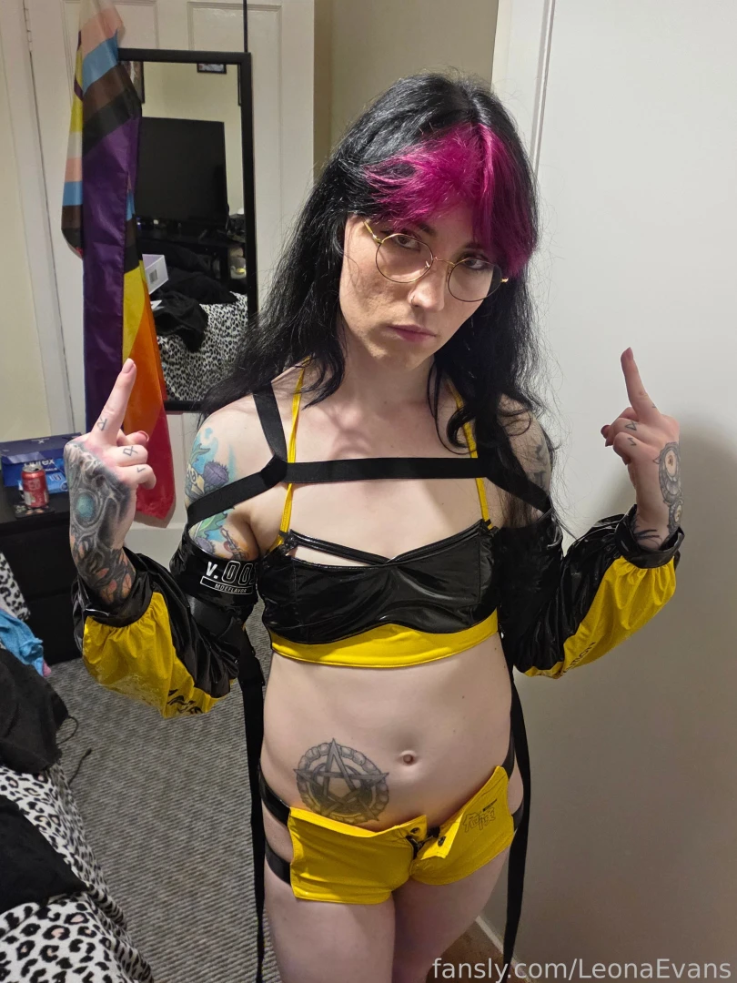 Cyberpunk vibes reminds me of rebeccas fit from edgerunners trans mtf part 3 