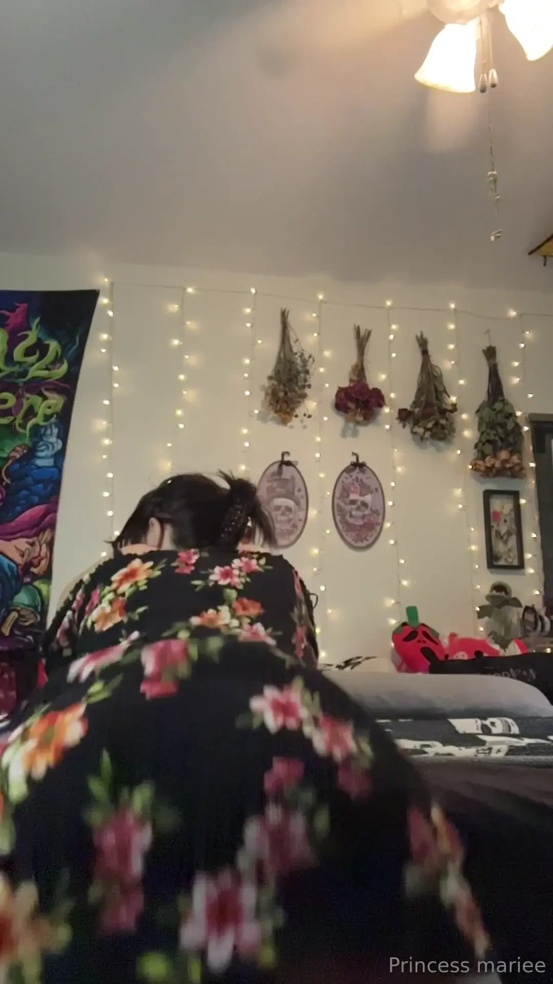 Good morning my pussy slipped out 