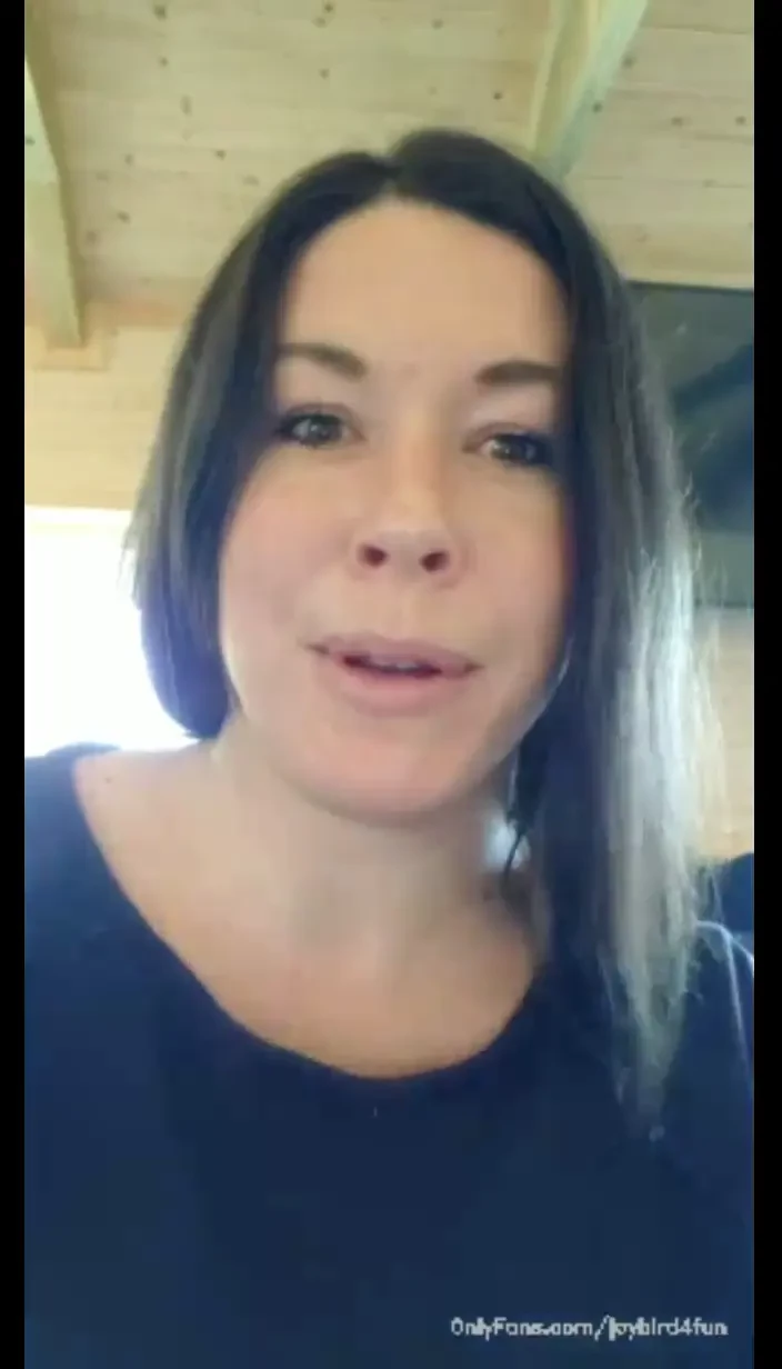 For those who missed me going live a few minutes ago enjoy - and yes 