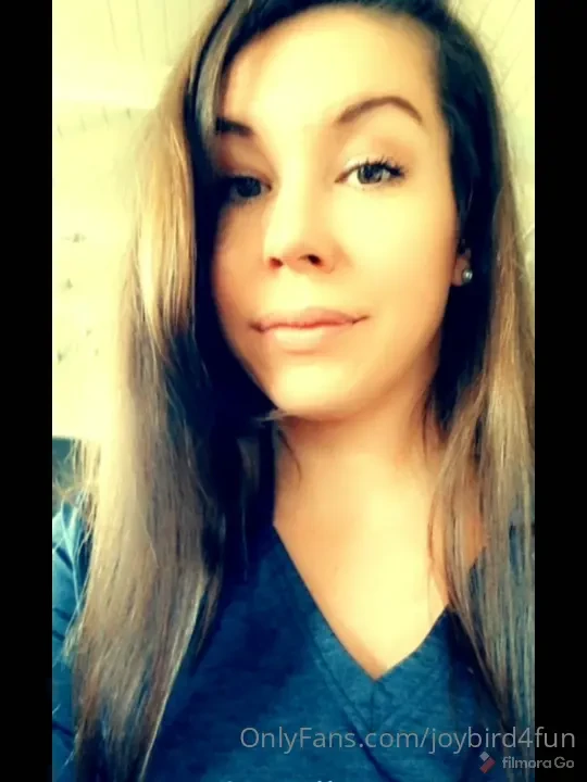 This one started out at as a collection of non-nude pics but scrolling 