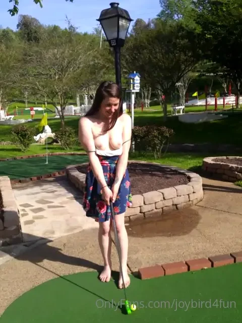 My secret to winning at golf is to distract the guys i m playing with 