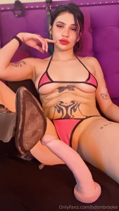 Suck my dirty feet pathetic slave my wet pussy and my beutiful feet