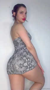 Had nightmares all night it s up you to make me feel better slave are