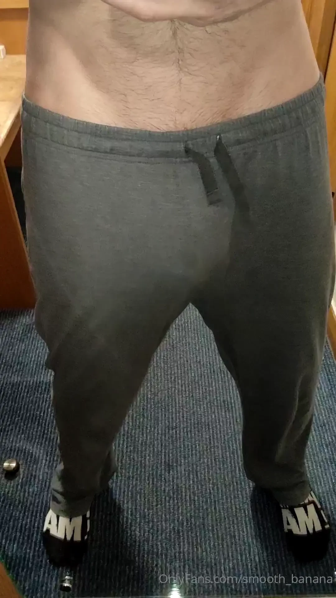 Come take daddys sweats off and swallow this big flaccid cock whole i 