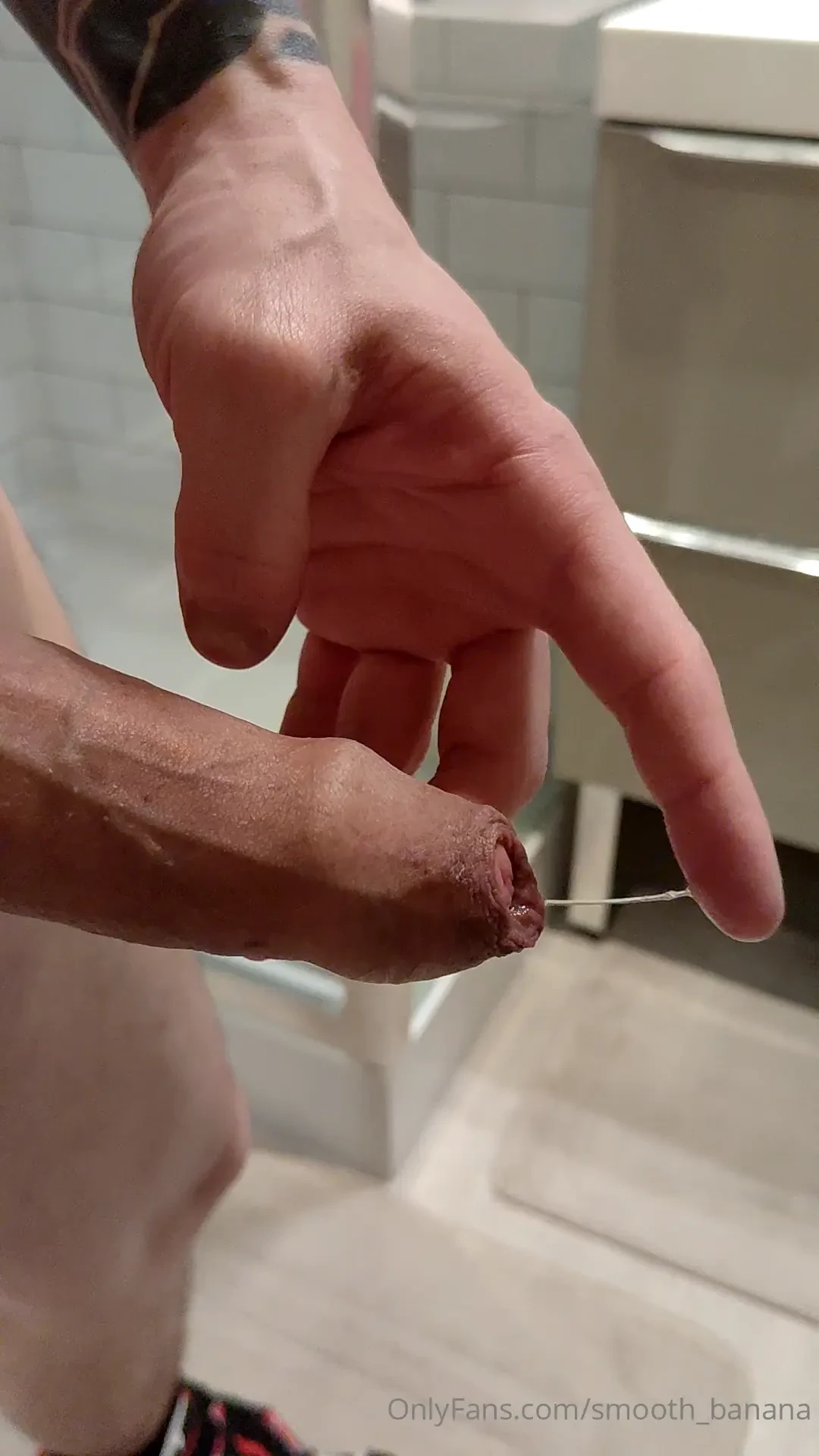 I m leaking someone come collect this before it goes to waste 