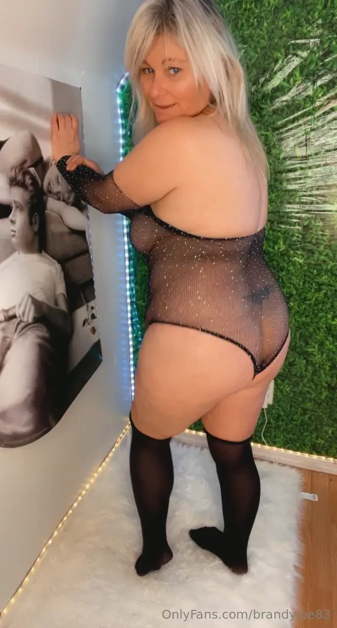 Sorry i posted the wrong video lol here the one 