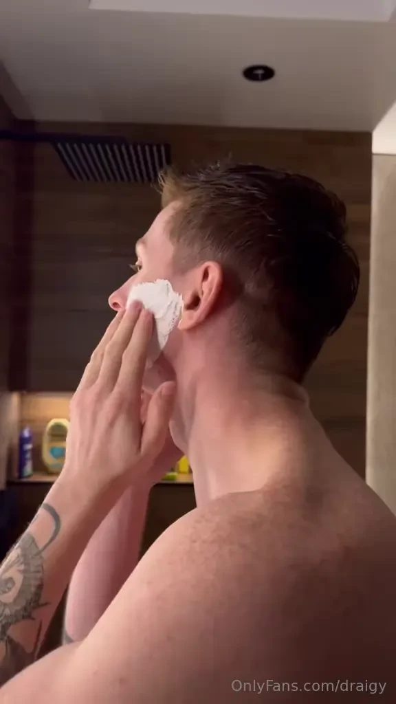 Slowly getting into tiktok go follow me there draigy_ https www tiktok 