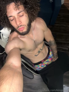 Going live tonight at 7 pm pst cum watch me turn up real quick