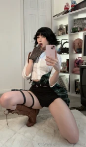 Keep staring and you might end up on my hit list 0 0