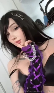 Thinking about what we should do tonight lmk if you have any ideas 3