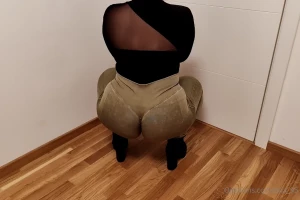 How do you like my squat