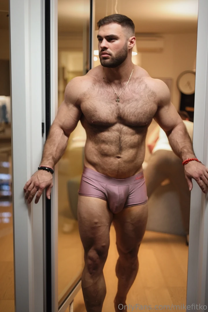 I m thinking about all the naughty things i would like to do with you 