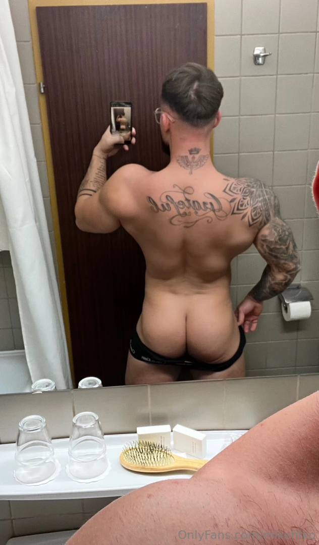 My gym bro offer you a free trial for 7 days https onlyfans com part 1 