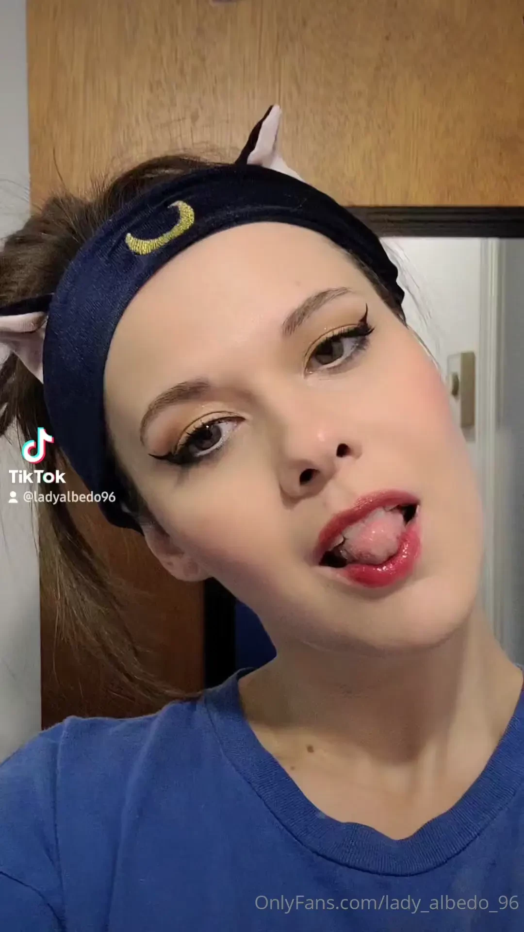 It s cosplay friday i hope you re ready for this one cause i haven t part 3 