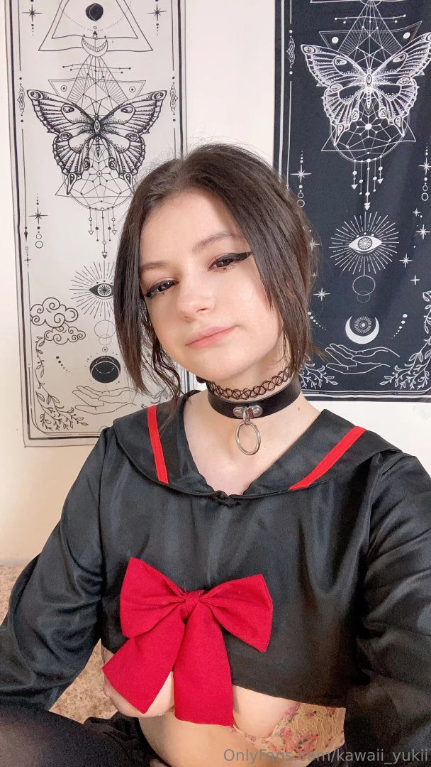 U ever look at ur ranked stats n cry haha me neither lol 