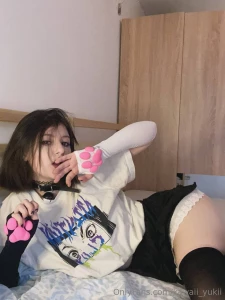 Feeling like a cat or a goth or just a total psycho xd i can be