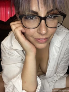 Naughty secretary would you let me file your paperwork