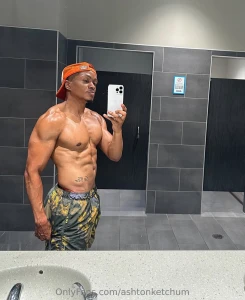 The lighting here eats part 1