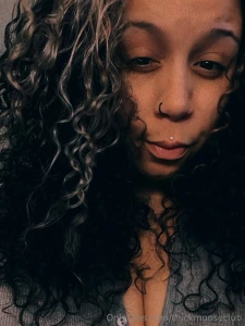 I like my mornings like i like my kisses slow warm and slightly
