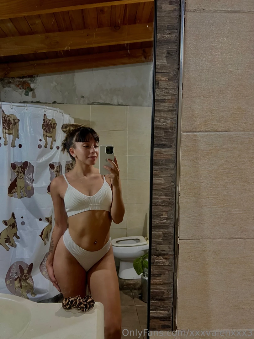 Do you like white lingerie would you like me to make videos with this 