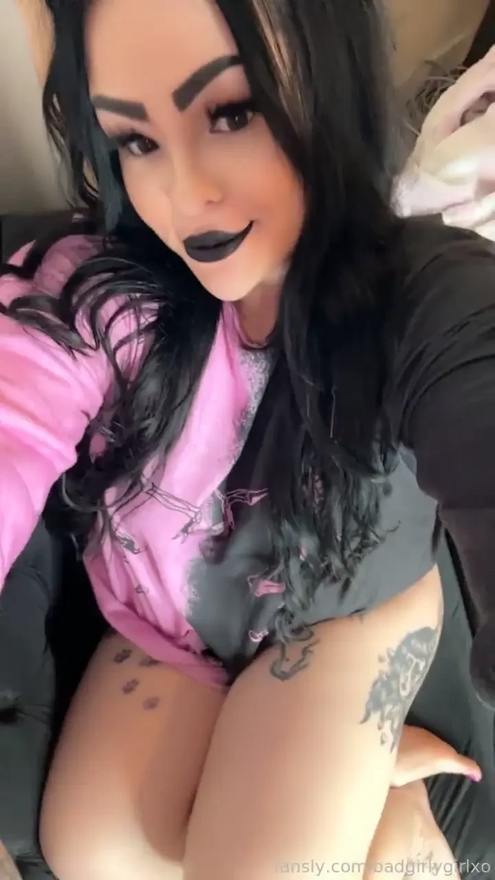 Horny goth mommy 