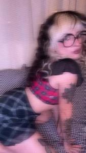 Hola bebesh ya llego por quien lloraban embar zame