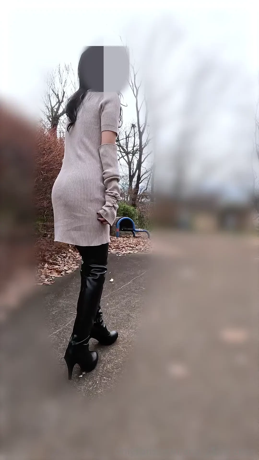 I went on a date i received knee-high boots from a fan thank you for 