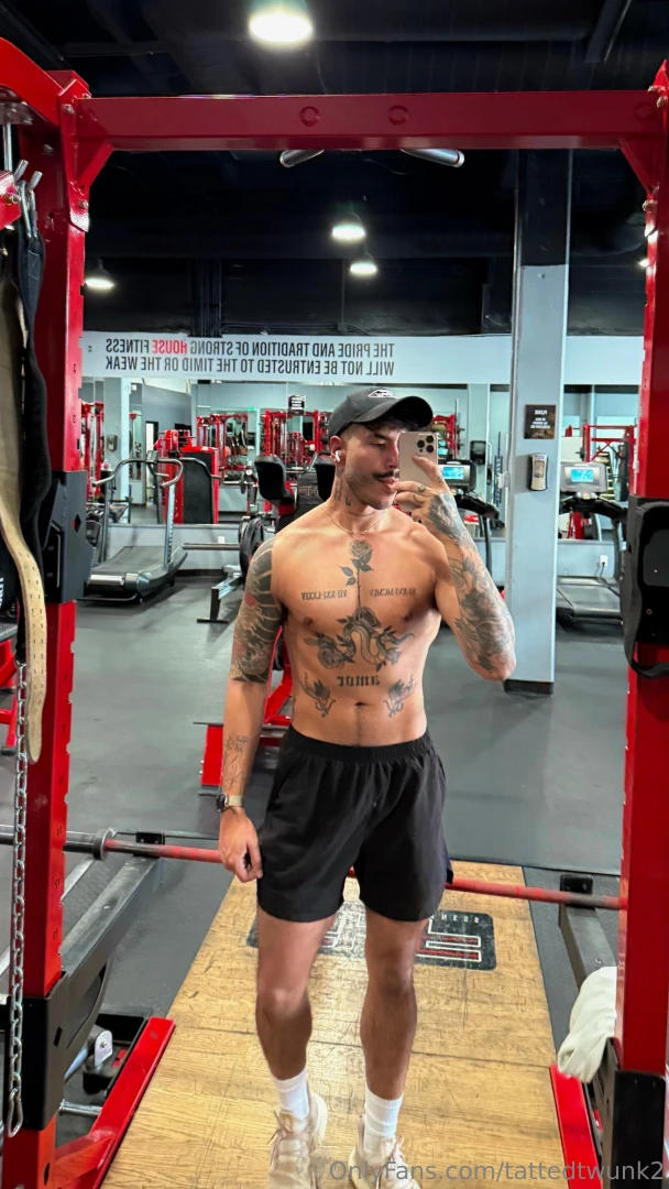 Knocked out the gym early today did you hit the gym today 