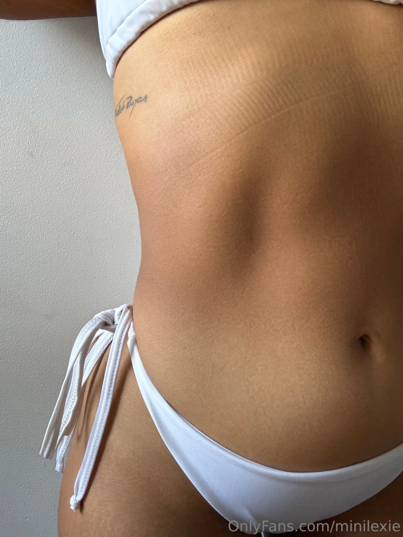 Sexy in white or not part 1 