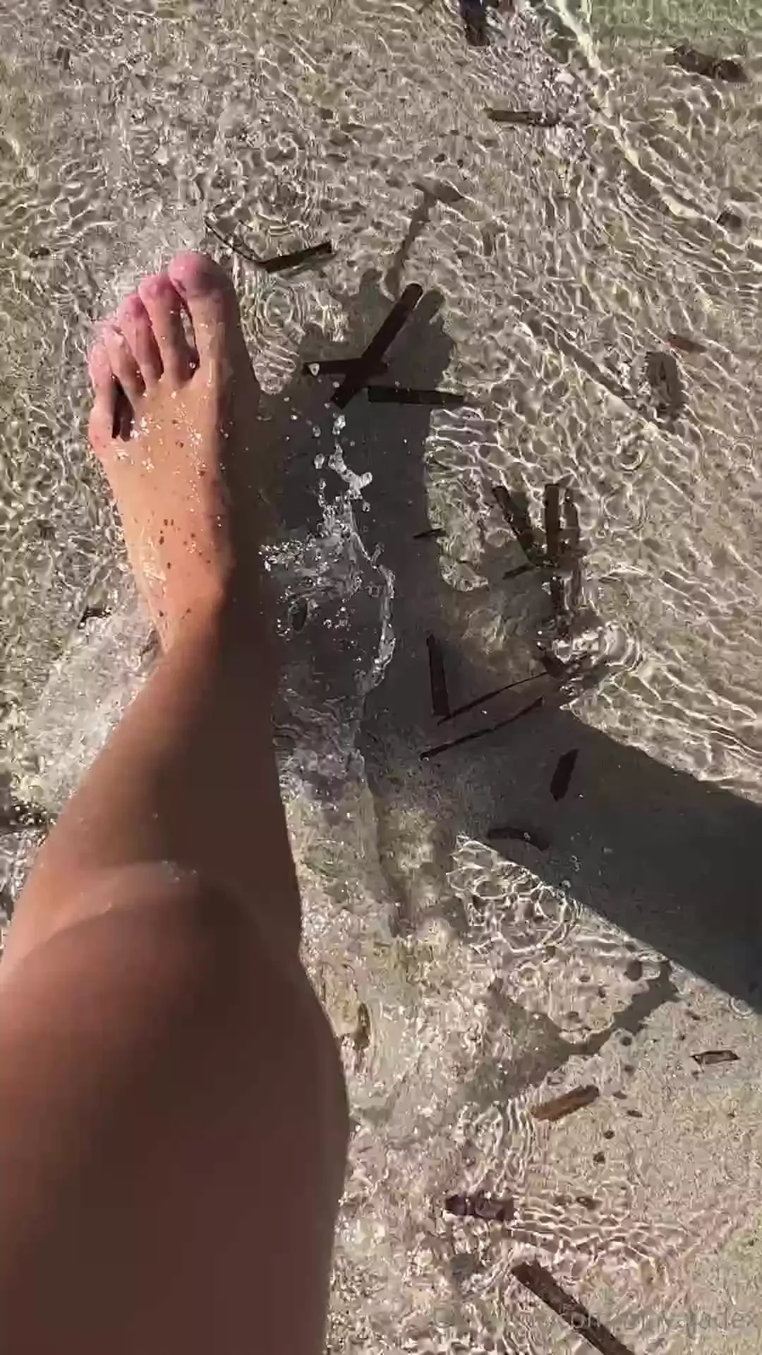Beach strolls and a clip of my feet on the sand 