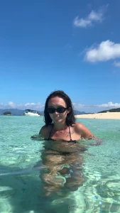 Ignore the mess that was my hair hahah