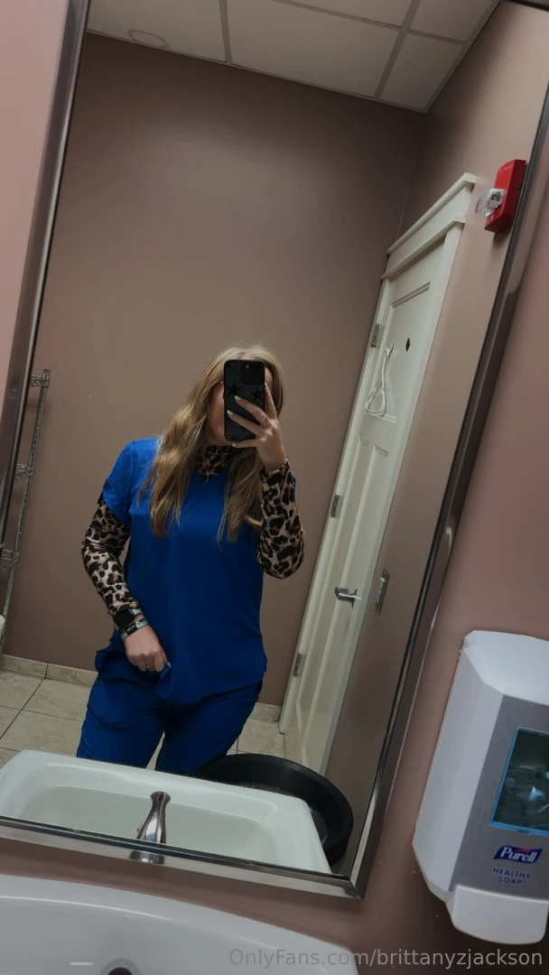 Happy hump day part 4392 