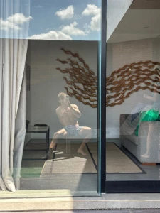 Another victim of my reflection selfies part 1