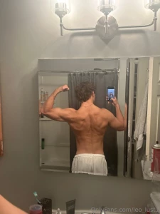 Wait till you see these pants wet photo shoot idea