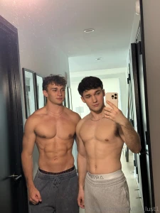 Who wants to see the tapes i came so much all over him and the bed part 2