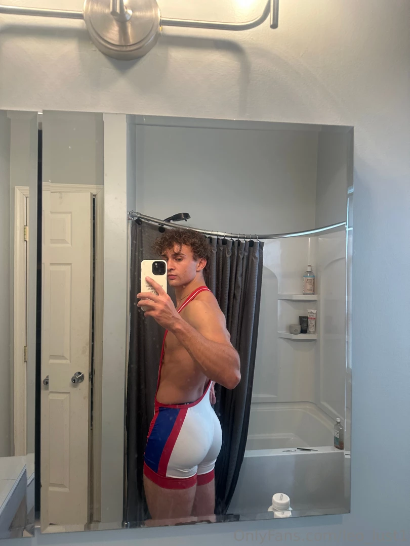 Remember when i had you in a chokehold then i had you moaning my name 