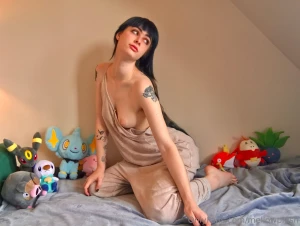 I can be your cuddle buddy but i can also be much more if you ask part 1