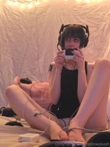 I love playing video games but look at the mess i made part 2