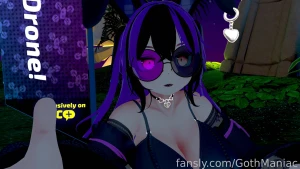 Would you watch little mini streams of me while im getting ready for