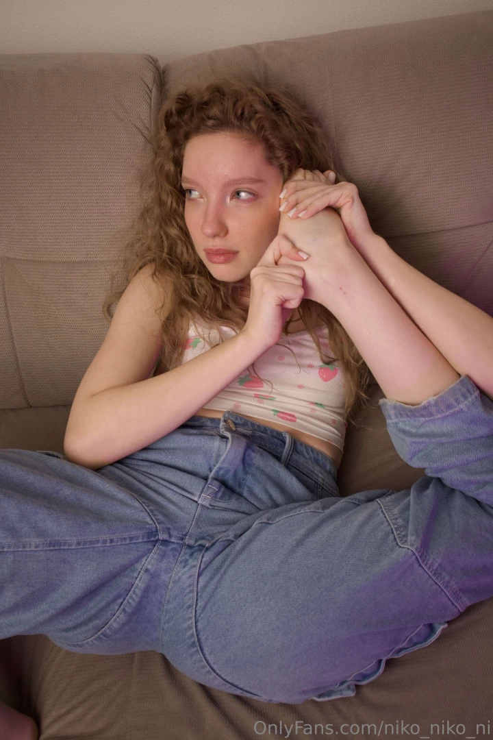 Hello oh you decided to tell me how cute i am thank you uwu 